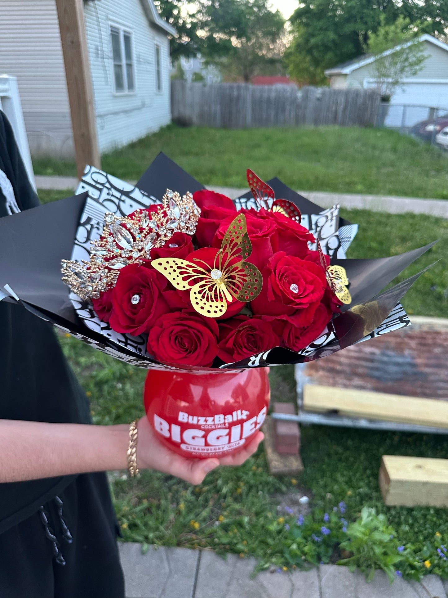 bottle bouquet ( bottle not included ) š¾